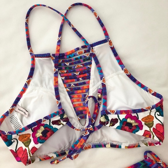 NWOT Nanette Lepore two piece swimsuit - Picture 7 of 8